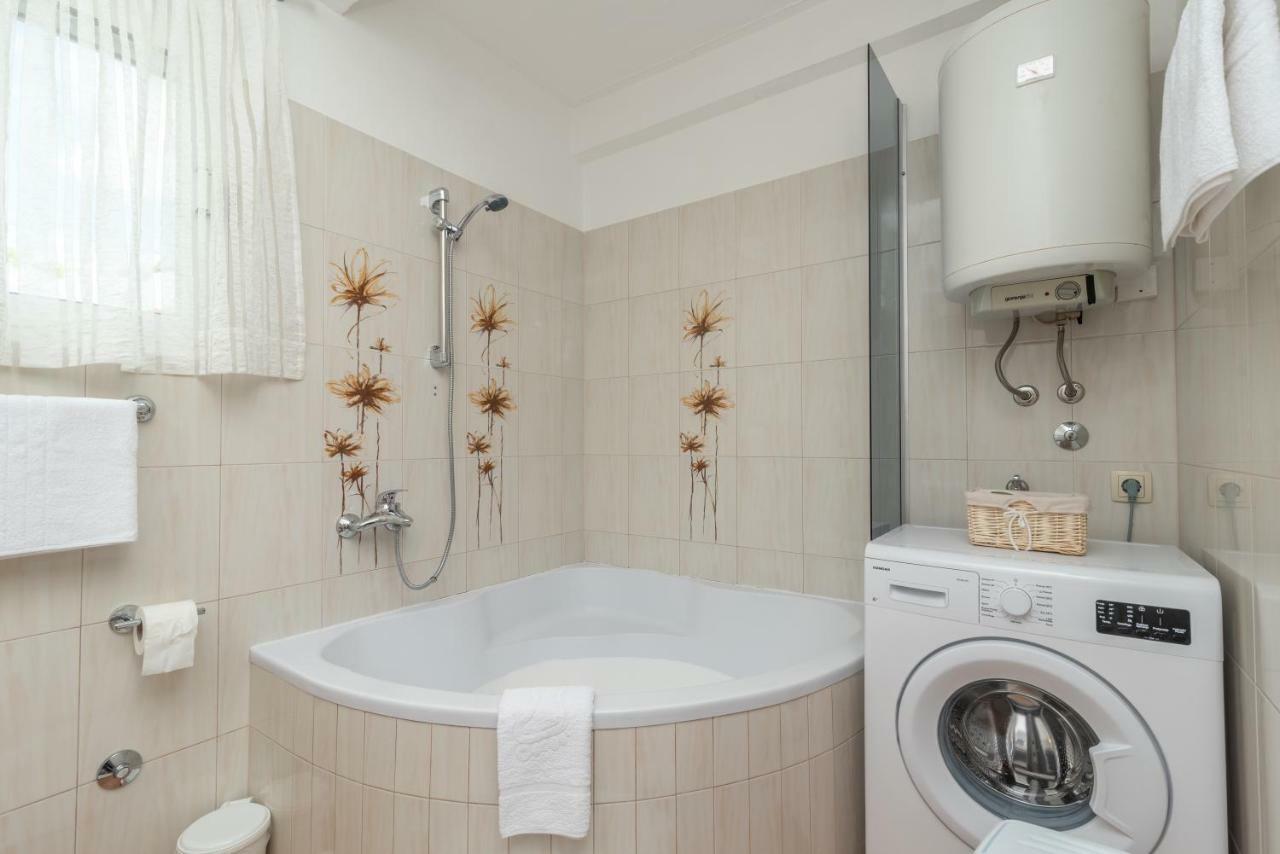 Apartment Dinka トロギール エクステリア 写真