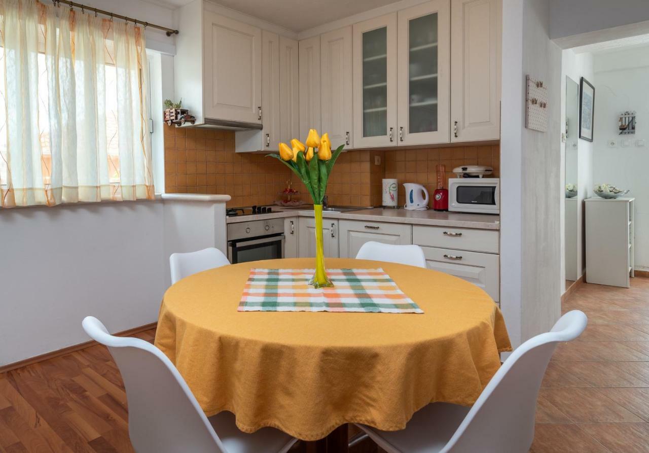 Apartment Dinka トロギール エクステリア 写真